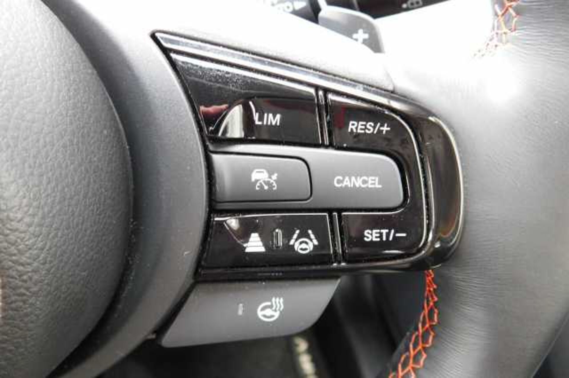 Honda HR-V Hybrid 1.5 eHEV Advance Style 5dr CVT 