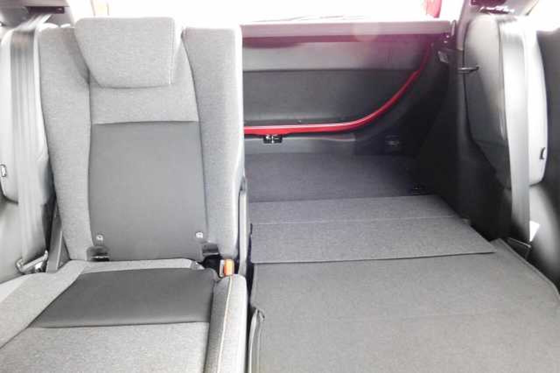 Honda Jazz e:HEV 1.5 i-MMD Hybrid Advance Sport 5dr eCVT 