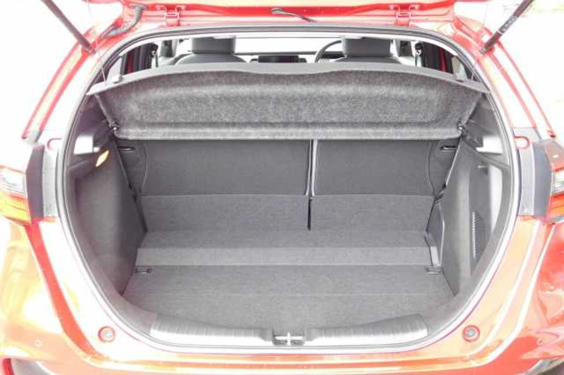 Honda Jazz e:HEV 1.5 i-MMD Hybrid Advance Sport 5dr eCVT 