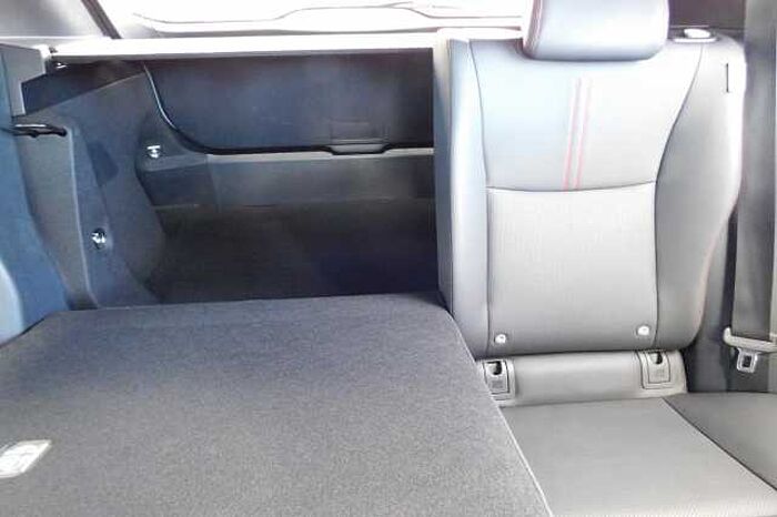 Lexus LBX 1.5 Premium Plus 5dr E-CVT 