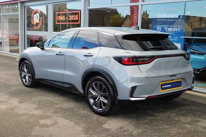 Lexus LBX 1.5 Premium Plus 5dr E-CVT 