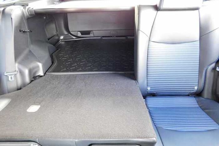 Toyota RAV4 2.5 VVT-i Hybrid Dynamic 5dr CVT 