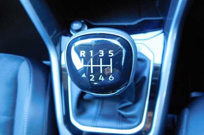 Volkswagen T-Roc 2.0 TDI EVO Style 5dr 