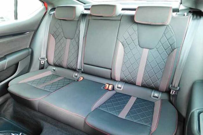 SKODA Octavia 1.4 TSI iV vRS 5dr DSG 