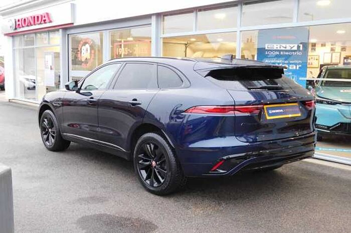 Jaguar F-PACE 2.0 D200 R-Dynamic Black 5dr Auto AWD 