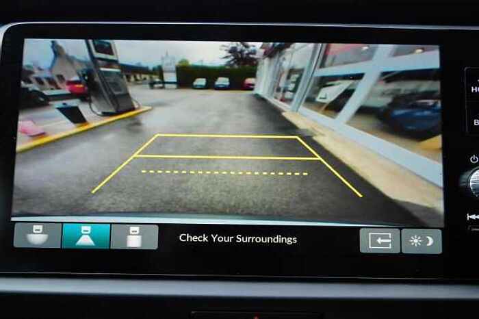 Honda Jazz e:HEV 1.5 i-MMD Hybrid Crosstar Advance 5dr eCVT 